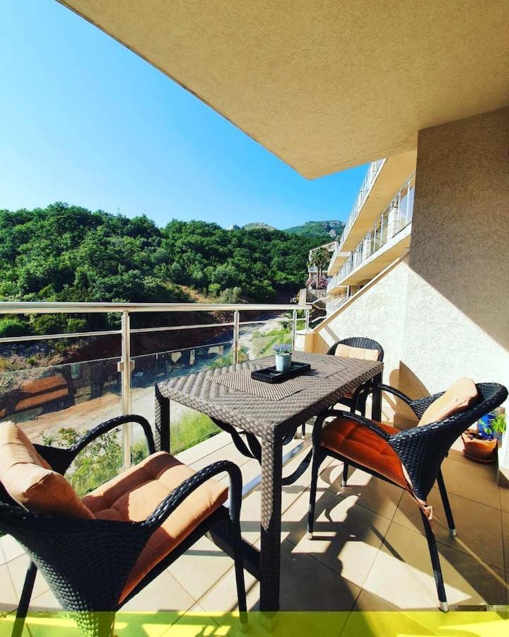Beauty Apartment In Blue Star Complex Przno Montenegro Exterior photo